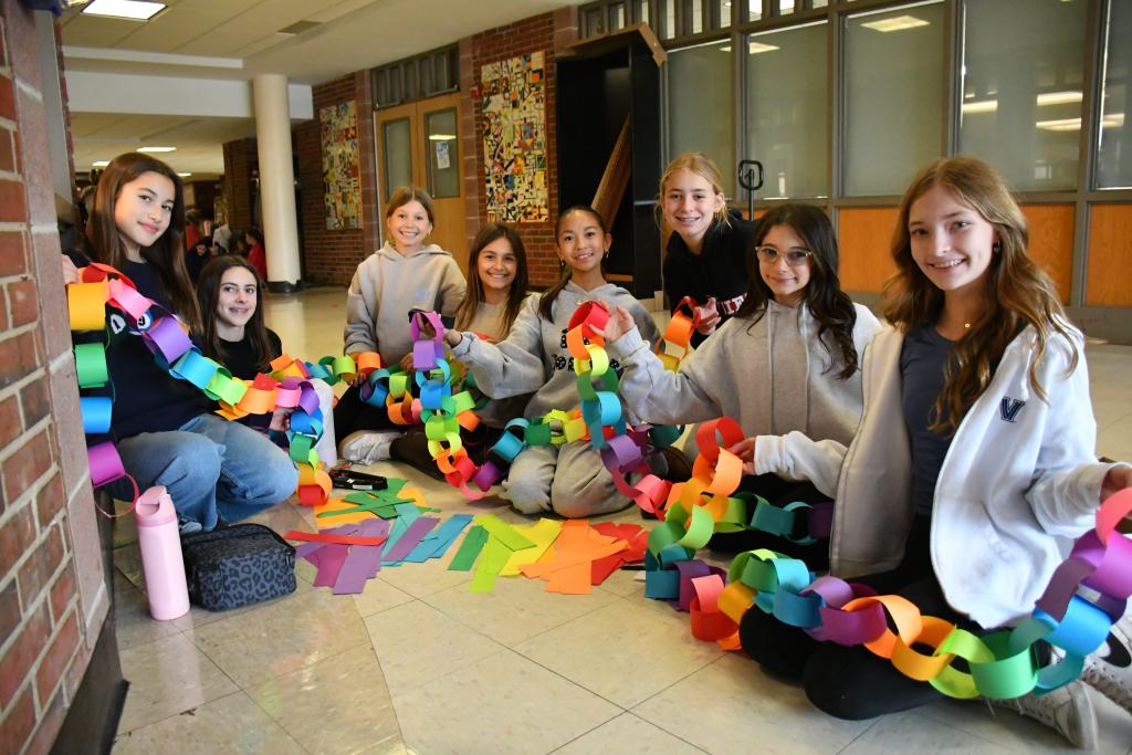 Garden City Middle School students prepare for GC Cares-A-Thon